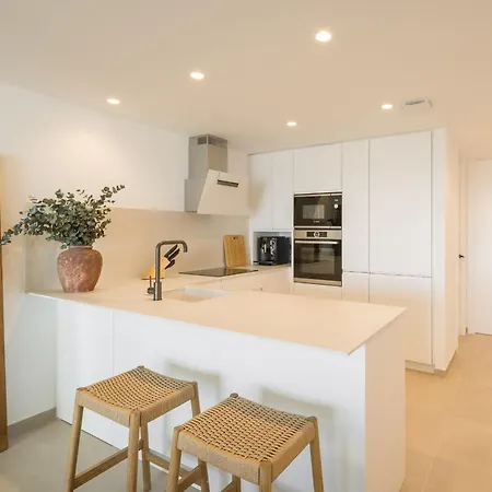 Primera Linea Albamar -serviden Апартаменти