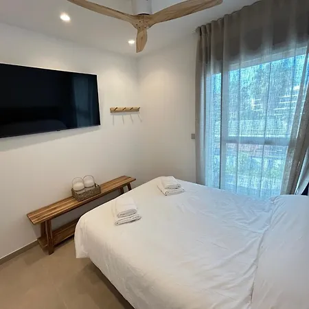 Primera Linea Albamar -serviden *