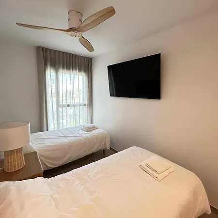 Primera Linea Albamar -serviden Appartamento *