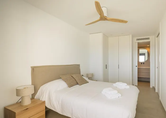 Apartment Primera Linea Albamar -serviden *