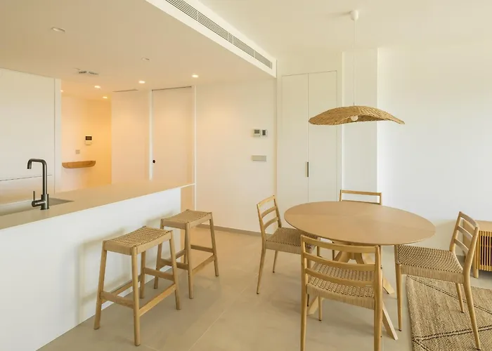 Primera Linea Albamar -serviden * 德尼亚